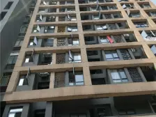 轻轨两房 楼下重庆三大商圈之一 购物便捷