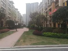 滨江新城 江津金科中央公园城三房66万