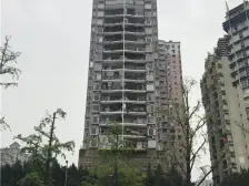 美心集资楼 3室1厅 东南