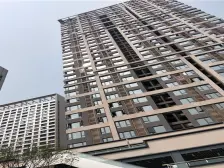 石桥铺商圈 3轻轨换绕 次新小区 随时看房