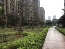 环境好 配套完善 诚心出售 交通方便