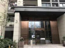 雍江翠湖朝中庭看江正规两室 精装修 住家安静