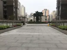 黄泥磅清水两房 配套齐全 出行方便