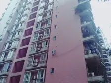 南坪龙湖天街+电梯三室+带阳台+价格可谈