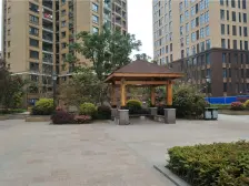 照母山 中振湖霞郡一房54.5万