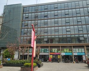 营盛大厦1室0厅东南