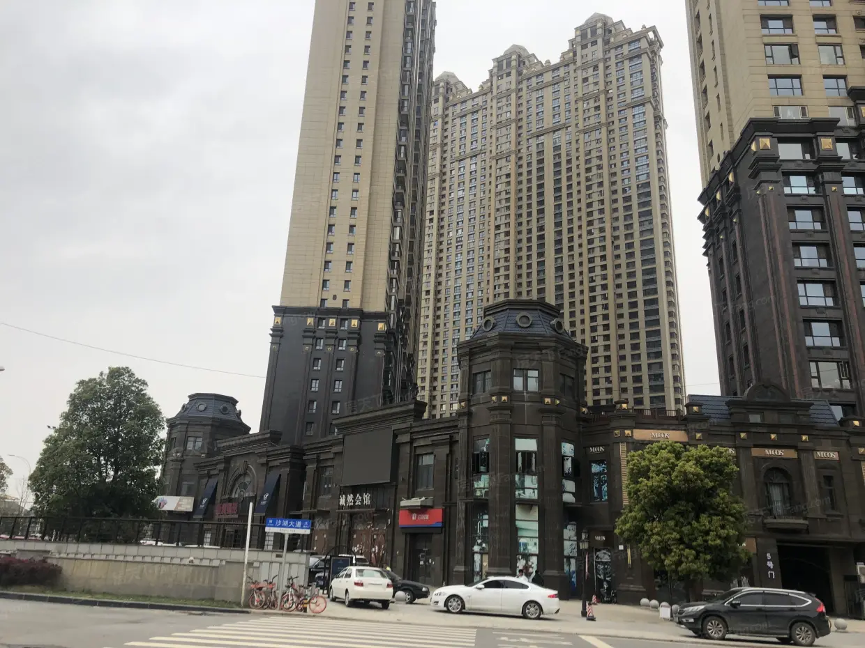 【武汉万达御湖世家行政公馆小区,二手房,租房】- 房