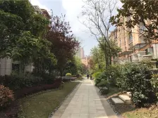 住家精装+配套齐全+业主安心出售+可以拎包入住