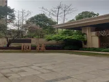 内圈,洋房带地下室,带200平花园,双车位