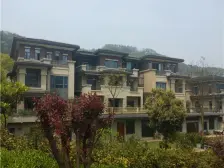 急售!急售!南山郡 联排别墅 带花园 4车位