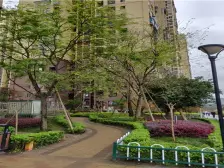 小区房屋总价低,停车不收费物业费0.5元/平生活成本低