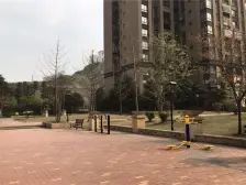 融创商圈旁 正规两房商品房单价8300
