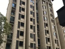 品质大平层小区.房间光线充足.紧挨嘉陵江