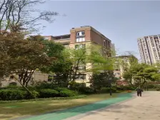 约克郡少有的清水洋房,户型好,看得出去,诚心卖