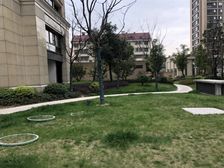 小户型总价低业主诚心出售看房方便朝南户型