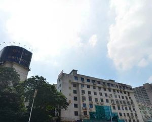 华顺大厦2室2厅南北