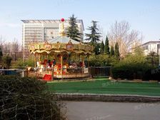 70年产权.紧靠泉舜宝龙正大以及市政府交通便利
