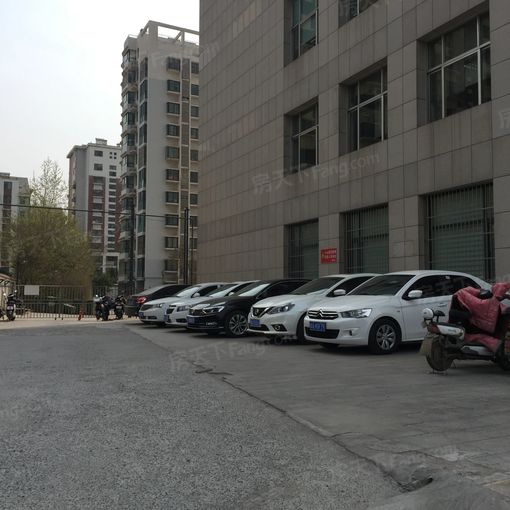 济南普利商务中心2室2厅1卫南北朝向2500.00元/月出租