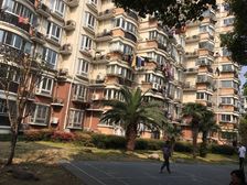 近地铁,电梯房中间楼层新上房源