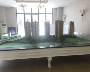 文泰欧城电梯低层,精装修三室,全屋品质家具家电
