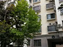 边户.大湖城邦.精装修.房东诚心出售.随时看房