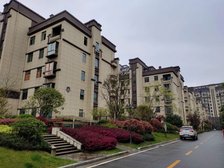 三期B区里面的房子,洋房带电梯