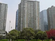 海逸名门 双气两室,窗户朝内环如意湖景观,视野好