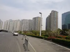 CBD内环住宅,朝湖一室一厅,视野开阔,居家装修。