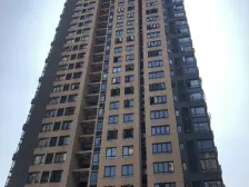 看江精装三房,装修保持新,配套成熟,临巴滨路