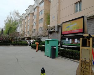 世纪新村电梯小高层南北通透可按揭