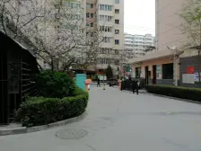 兰大一院东岗地铁口花园式小区四室南北户型可按揭