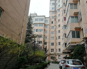 世纪新村朝东户型户型方看房方便