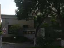 欣杨景苑 房龄新 精装修一房 直接领包入住 诚心出售。