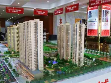 锴鑫恒郡 4室1厅 南