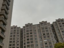 电梯房,主卧朝南,品质小区,交通便利,诚意出售