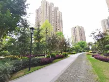西区 居易天城二房68万