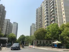 群星苑五区 南北两房 诚心出售 不靠高架马路