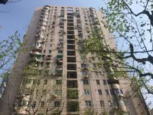 大开间,近商圈,小区中心位置,主卧朝南