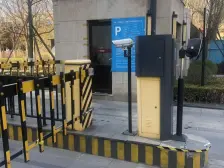 小区前排的,精装拎包入住,中高楼层,采光视野好