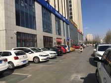 此房采光好,配套设施完善,交通便利,出行方便,