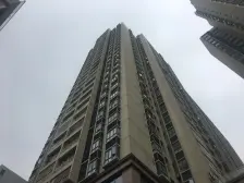 铂顿国际公寓 1室1厅 西 东