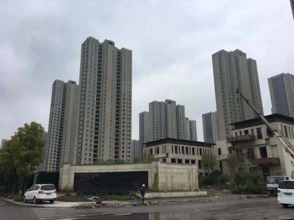 铁建万科江湾城