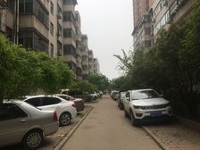 多层双气社区小区改造过了看房有钥匙