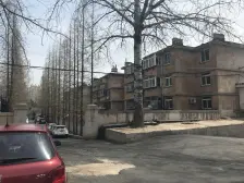 红旗里 好楼层 南北通透 靠南山公园 市府礼堂停车场