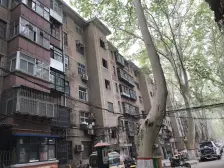 郑大东生活区 双气精装 满五年71平95万