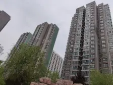 双气边户一室,满五年,诚心出售,小区里面楼栋