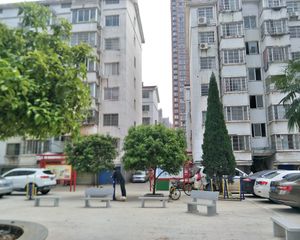近地铁 朝阳洲 精装通透大两房 拎包入住 停车方便