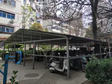 8号线地铁口 有钥匙 随时可以看房 低楼层