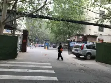 郑州大学生活区 双气 一楼 三卧室朝南 一卧室朝北 售