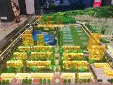 金地阅湖洋房,小区安静,绿化好,适合居住